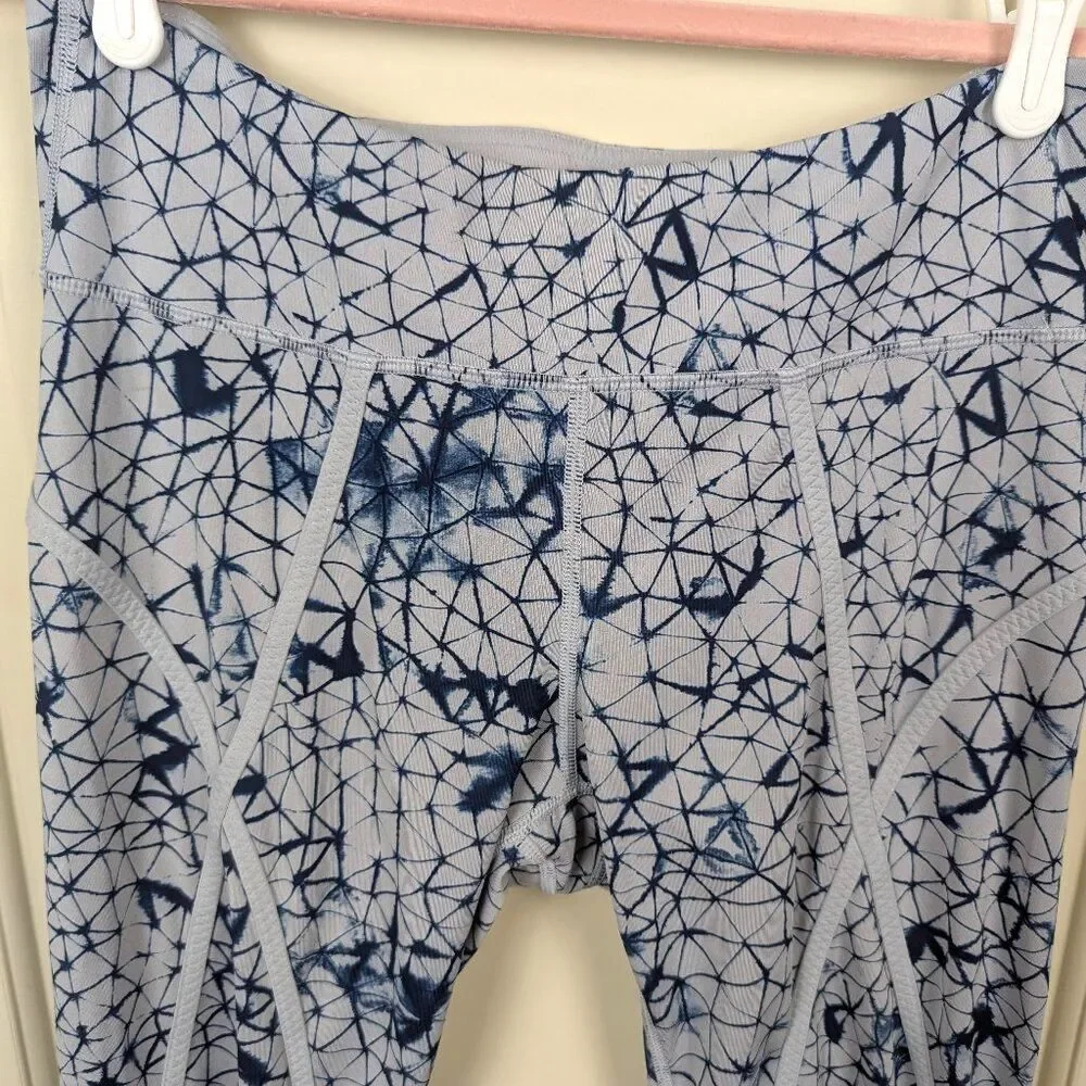 Lululemon | Pedal Pace Crop Star Crushed Silver Fox Deep Navy Size 10